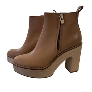 NWOT ANTONIO MELANI tan wooden Heeled Boots